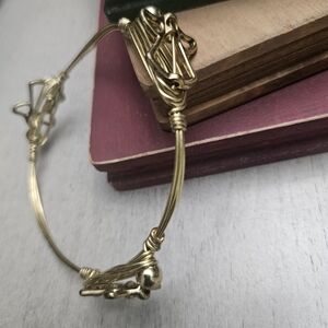 Vintage Gold Toned 3 Wire Wrap Angel Religious Aritisan Braclet 3.41"